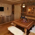 Dom wakacyjny Jogglelerhof Comfortable Finkenberg
